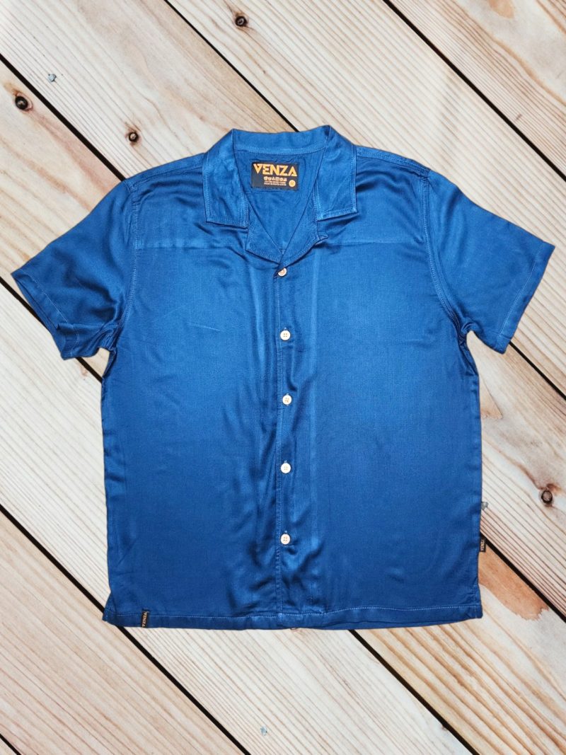 Short Sleeve Velour Shirt - Image 2