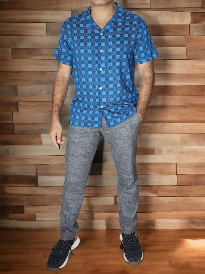 Men Dobby Textured Solid Cuban Collar Relaxed Shirt - Image 4
